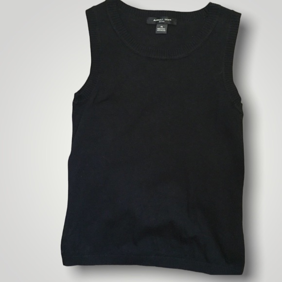 Black Sleeveless August Silk Top - Picture 10 of 16